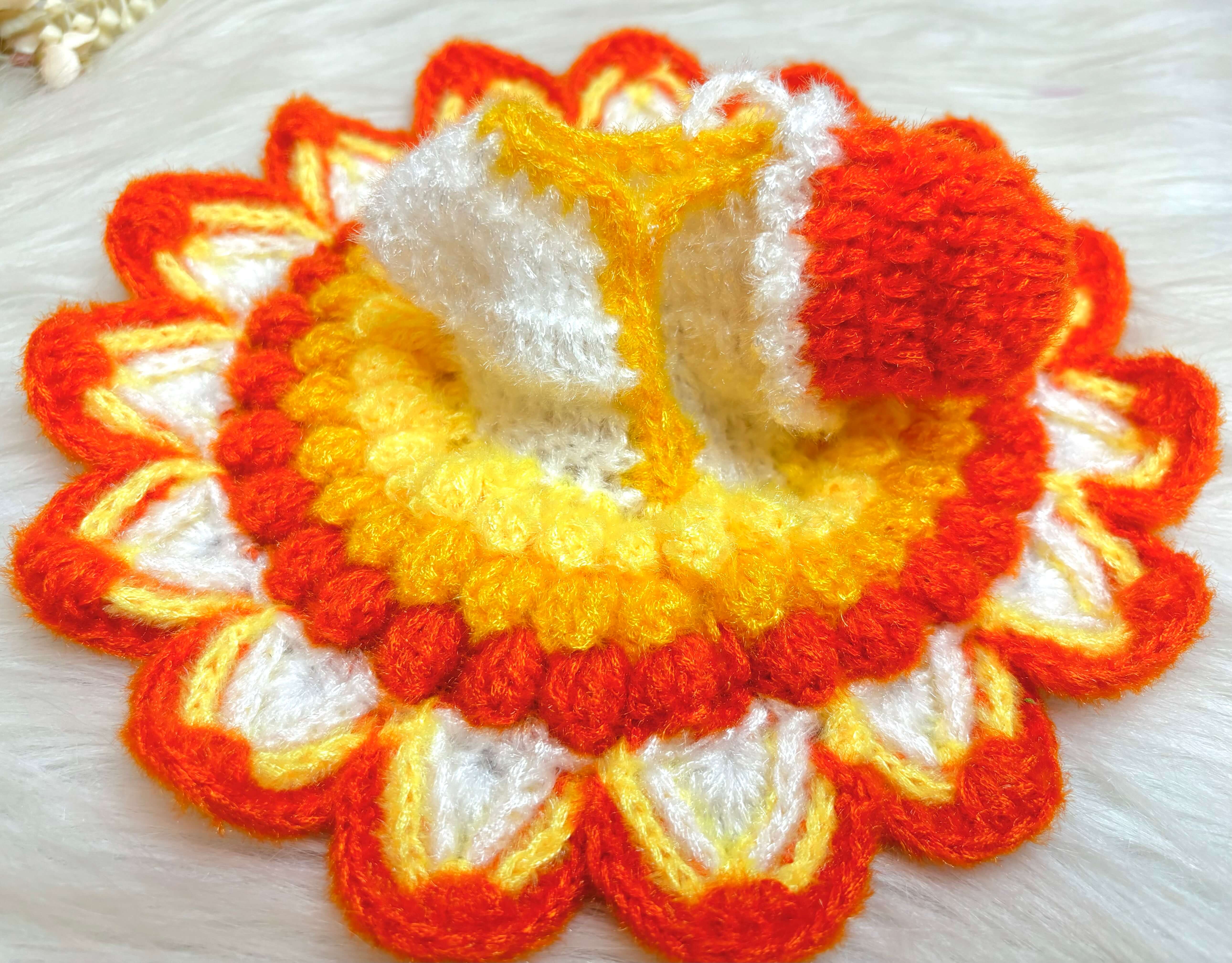 Handmade Sunflower Woollen Laddu Gopal Dress - Designer Poshak for Kanha Ji, Bal Gopal & Krishna Ji - Perfect for Janmashtami Celebrations