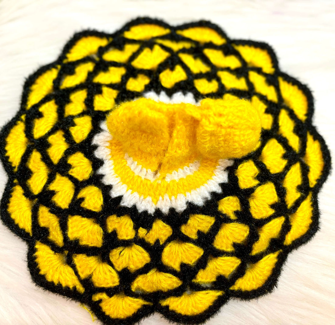 Handmade Yellow & Black Woollen Laddu Gopal Dress | Designer Kanha Ji Poshak for Janmashtami | Fancy Bal Gopal & Krishna Ji Dress