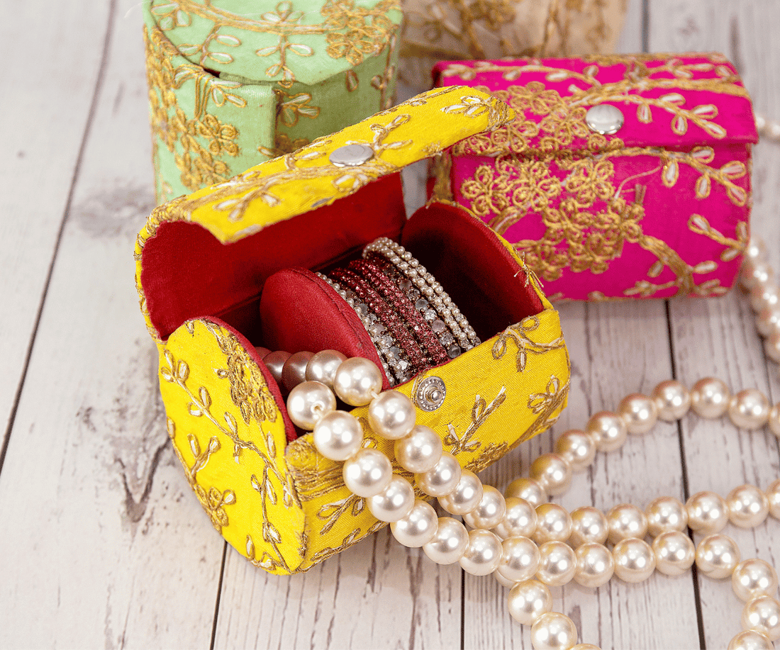 Handmade Sea Green 4" Embroidered Bangle Holder Box for Laddu Gopal Dress, Kanha Ji Poshak, and Bal Gopal Dress - Perfect for Janmashtami Festival
