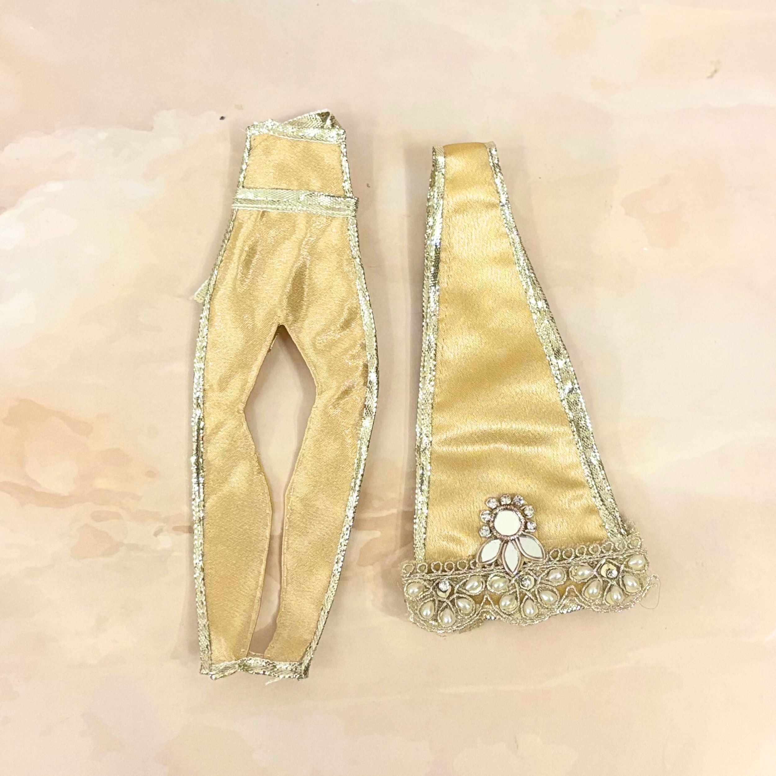 Handmade Suvarṇachandra Laddu Gopal Dress - Designer Kanha Ji Poshak, Fancy Bal Gopal Dress for Janmashtami Celebrations