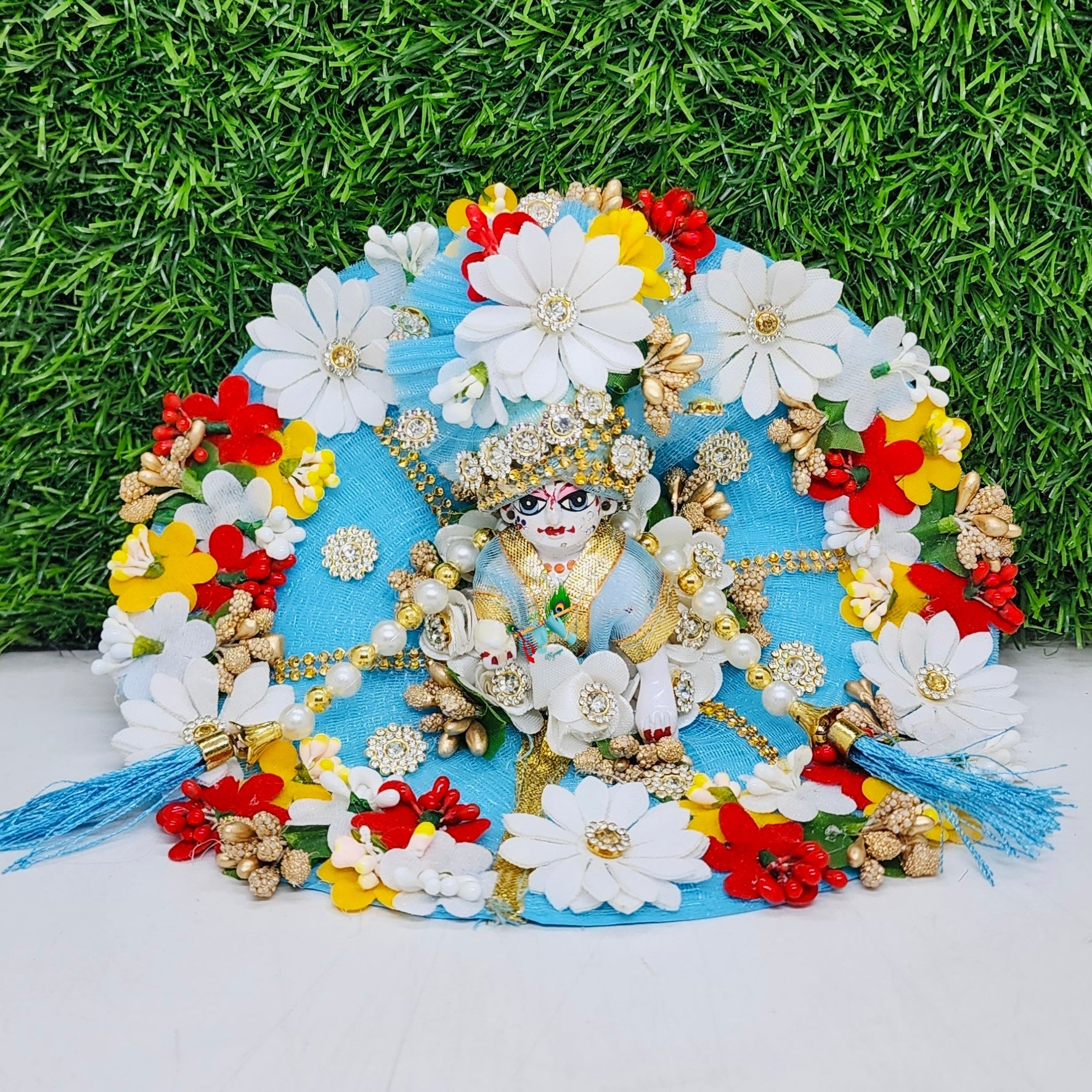 Beautiful Handmade Laddu Gopal Dress with White Flowers | Designer Kanha Ji Poshak for Janmashtami | Comfortable & Unique Bal Gopal Dress (Size 0-6)