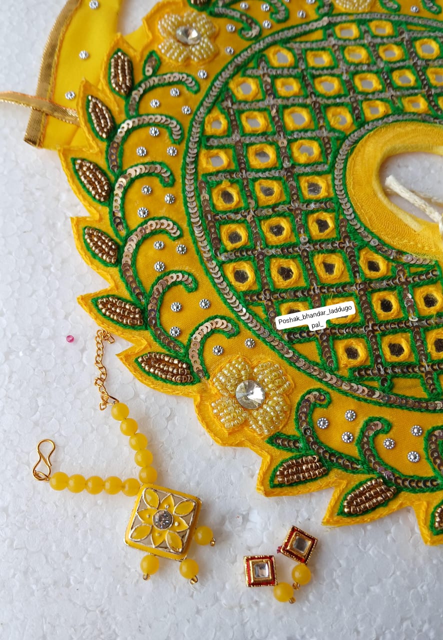 Designer Laddu Gopal Dress Set with Pagdi, Mala & Earrings - Fancy Kanha Ji Poshak for Janmashtami Celebrations