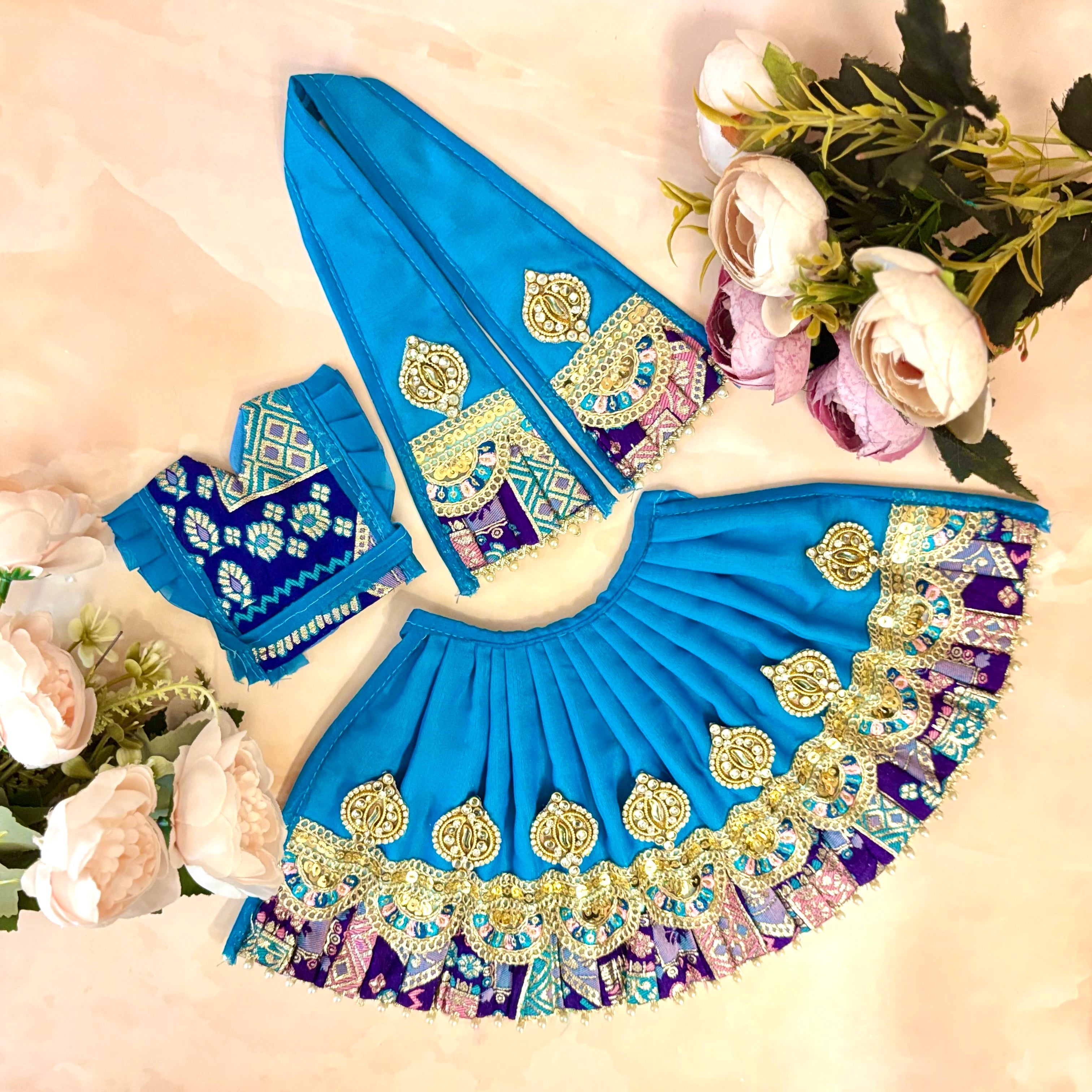 Handmade Maheshwari Mata Rani Dress - Designer Laddu Gopal Poshak for Janmashtami, Fancy Krishna Ji Dress, Bal Gopal Dress, and Kanha Ji Outfit