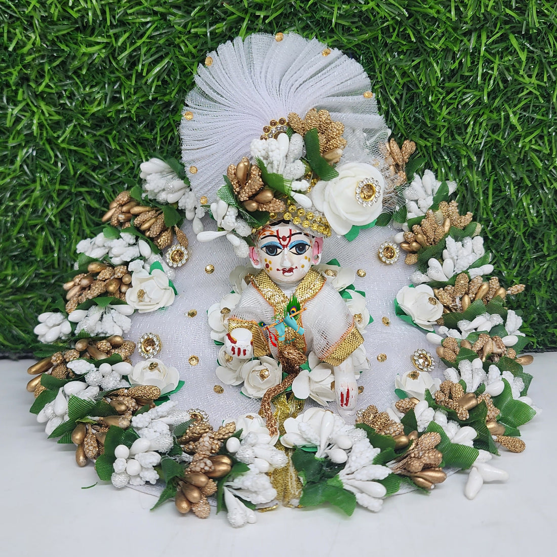 **Title:** "Designer Laddu Gopal Dress with Pagdi | Fancy Kanha Ji Poshak for Janmashtami, Holi & Diwali | Handmade Bal Gopal Dress (Size 0-6)" 

This title incorporates essential keywords while remaining clear and attractive for potential customers.