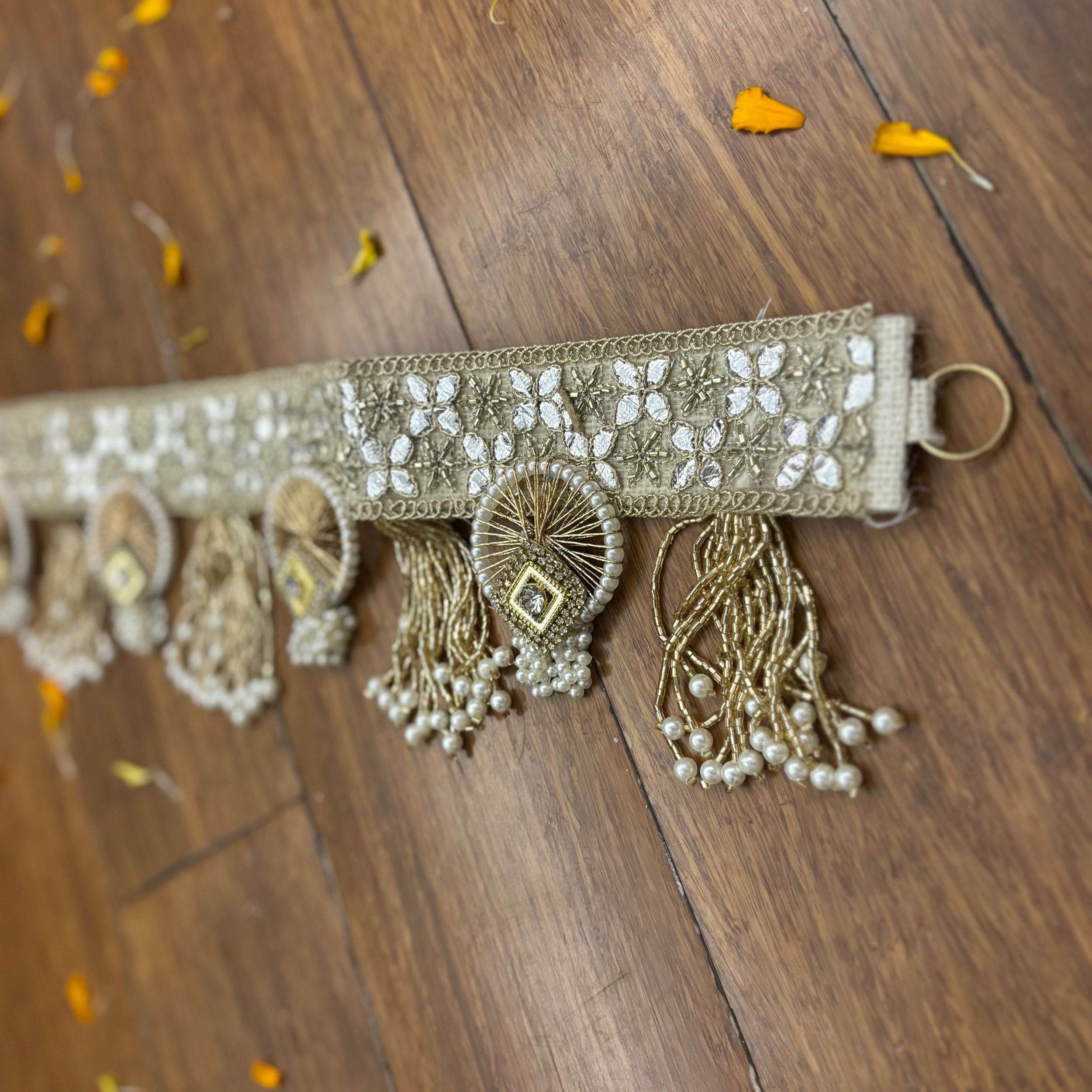 Handmade Designer Halo Pearl Toran for Laddu Gopal Dress | Fancy Kanha Ji Poshak & Bal Gopal Dress for Janmashtami Celebrations