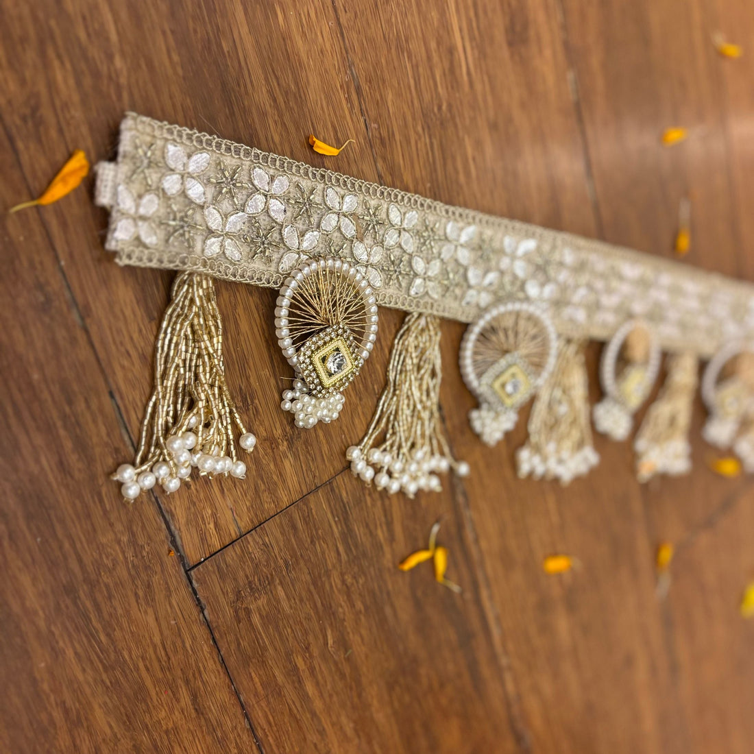 Handmade Designer Halo Pearl Toran for Laddu Gopal Dress | Fancy Kanha Ji Poshak & Bal Gopal Dress for Janmashtami Celebrations
