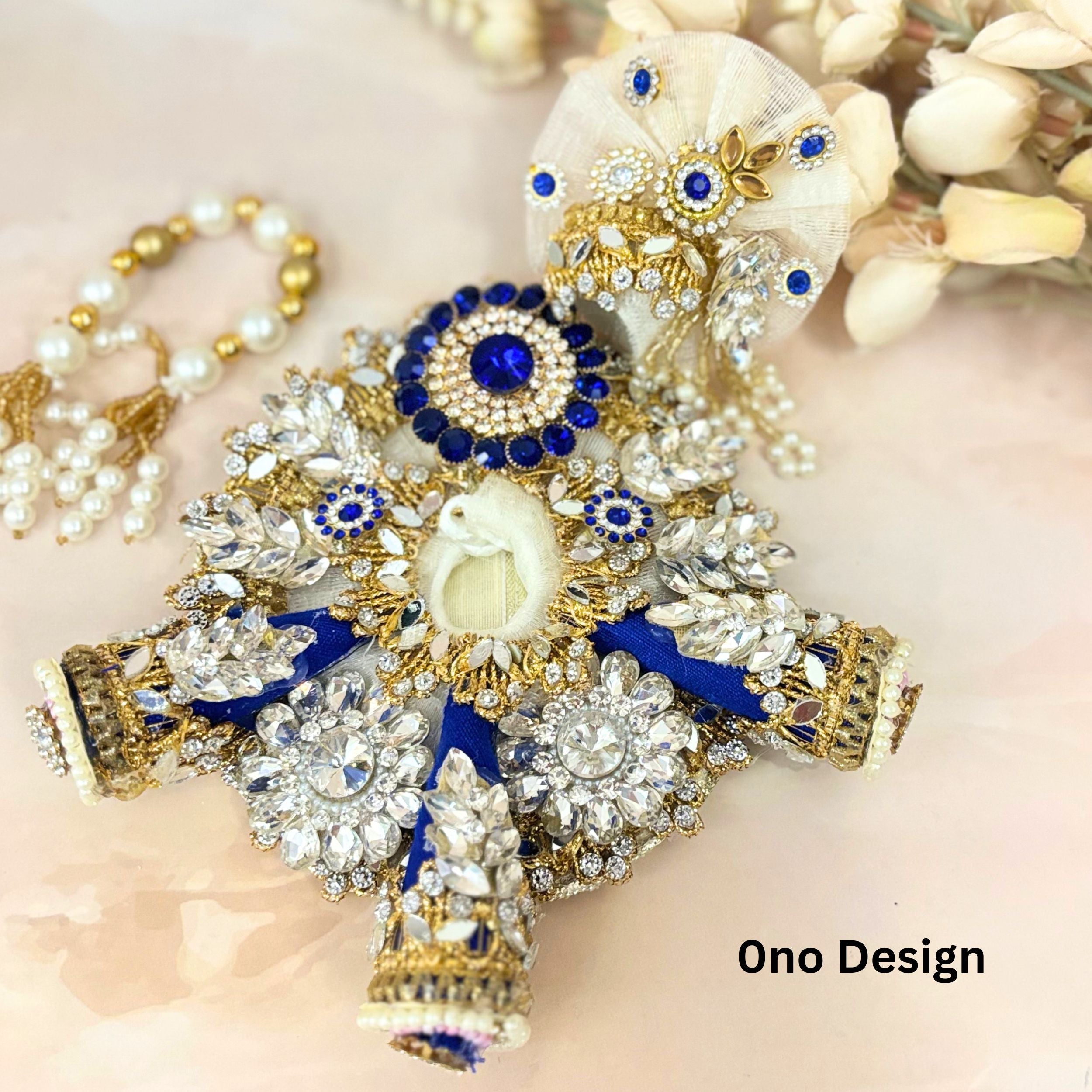 Handmade Shvetārāvinda Laddu Gopal Dress - Designer Kanha Ji Poshak for Janmashtami, Fancy Bal Gopal Dress, Krishna Ji Outfit