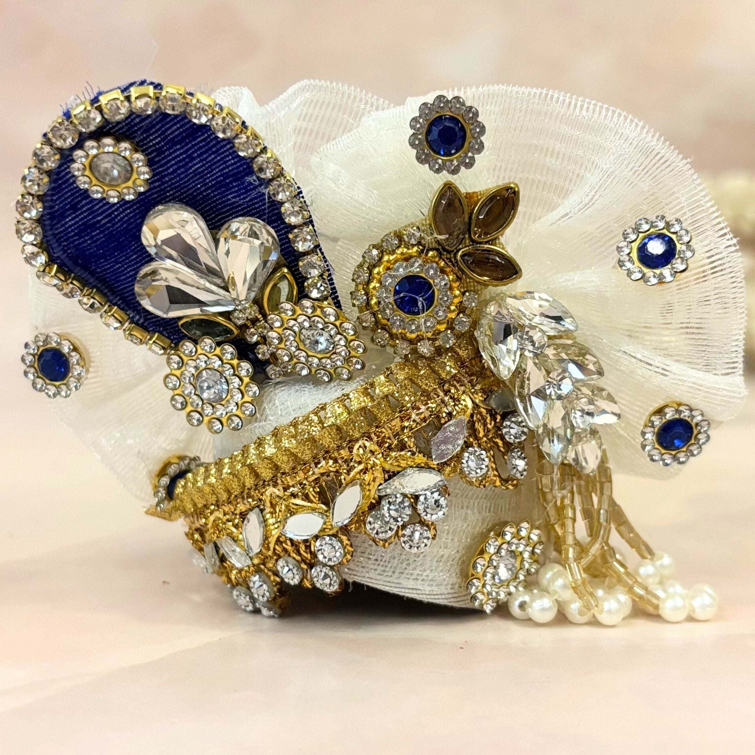 Handmade Shvetārāvinda Laddu Gopal Dress - Designer Kanha Ji Poshak, Fancy Bal Gopal Outfit for Janmashtami Celebrations
