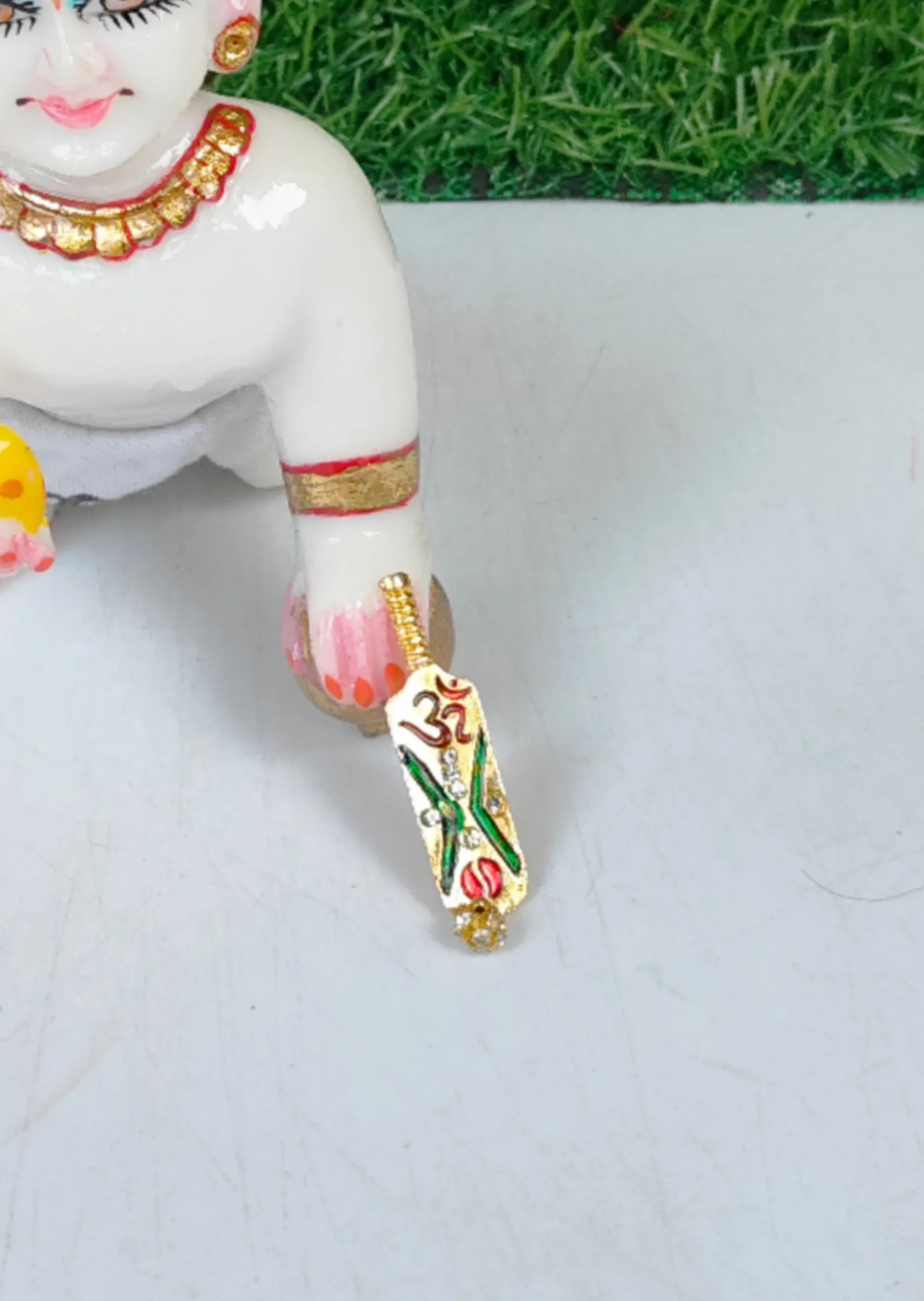 Bat for laddu gopal ji (random colour)