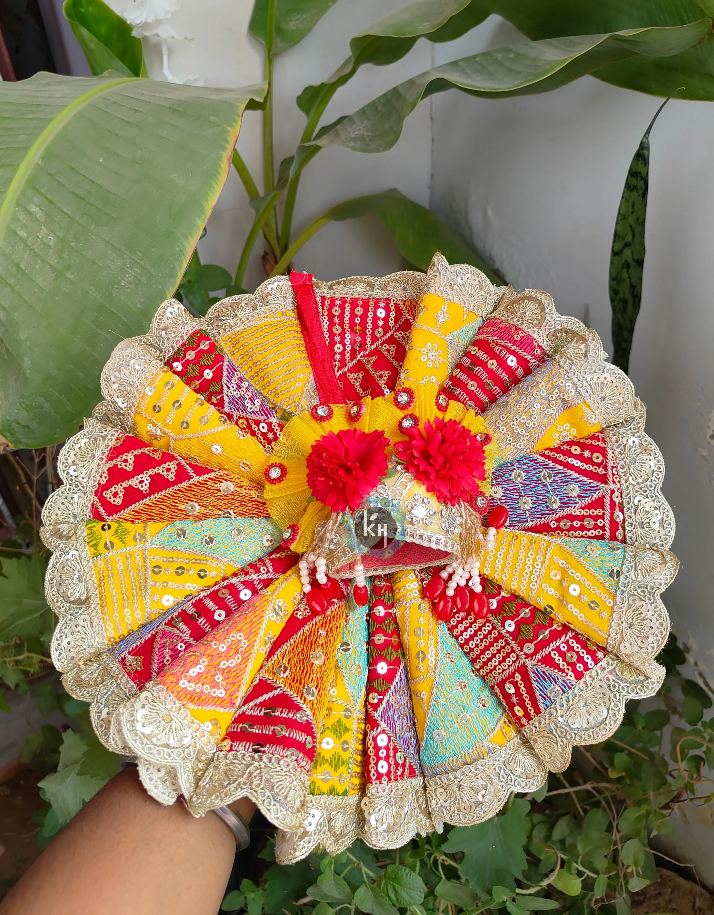 Handmade Sequin Poshak for Laddu Gopal Ji - Designer Fancy Dress with Pagdi & Choli for Janmashtami, Perfect Kanha Ji & Bal Gopal Dress