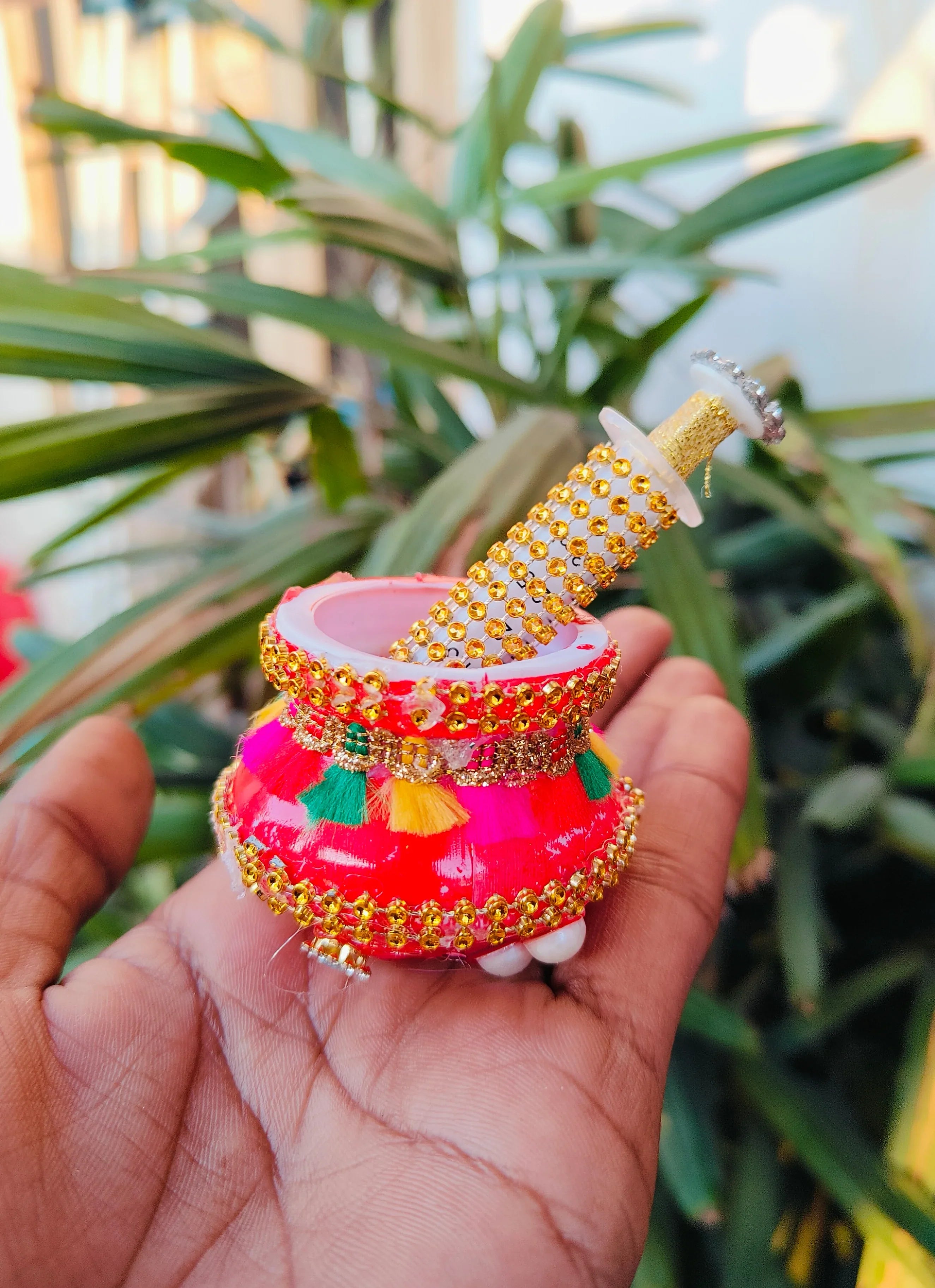 handi pichkari for laddu gopal ji (random color)