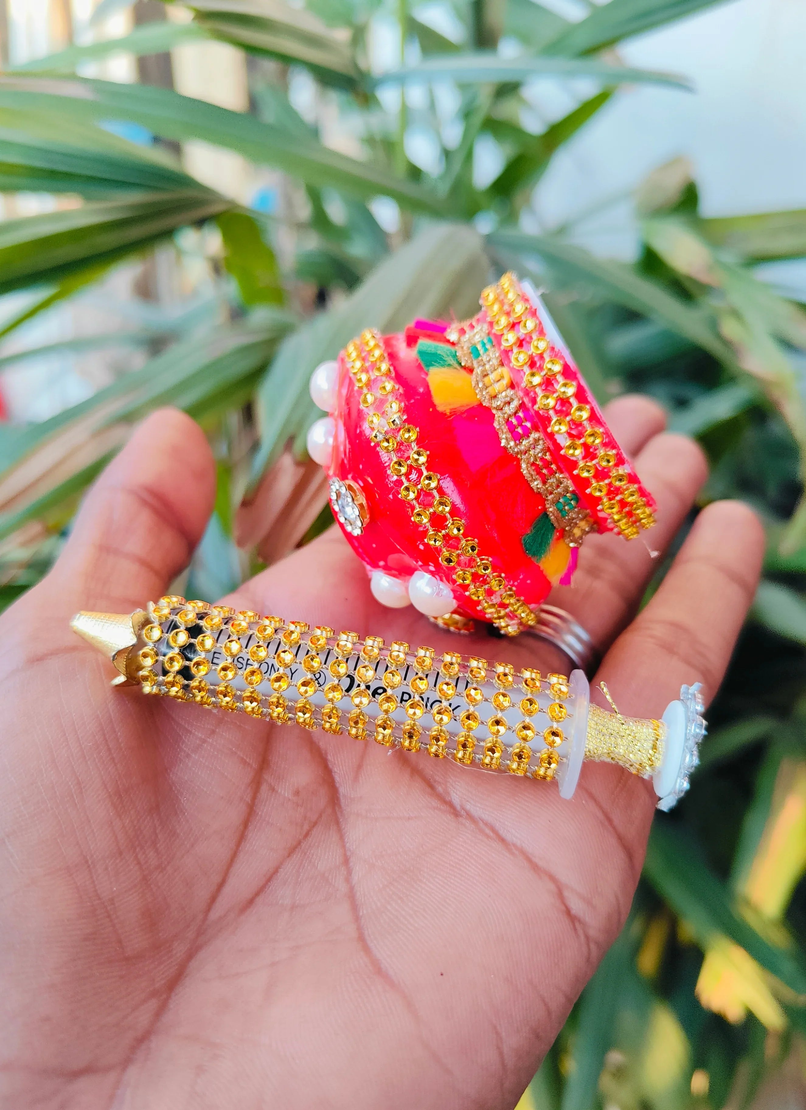 handi pichkari for laddu gopal ji (random color)