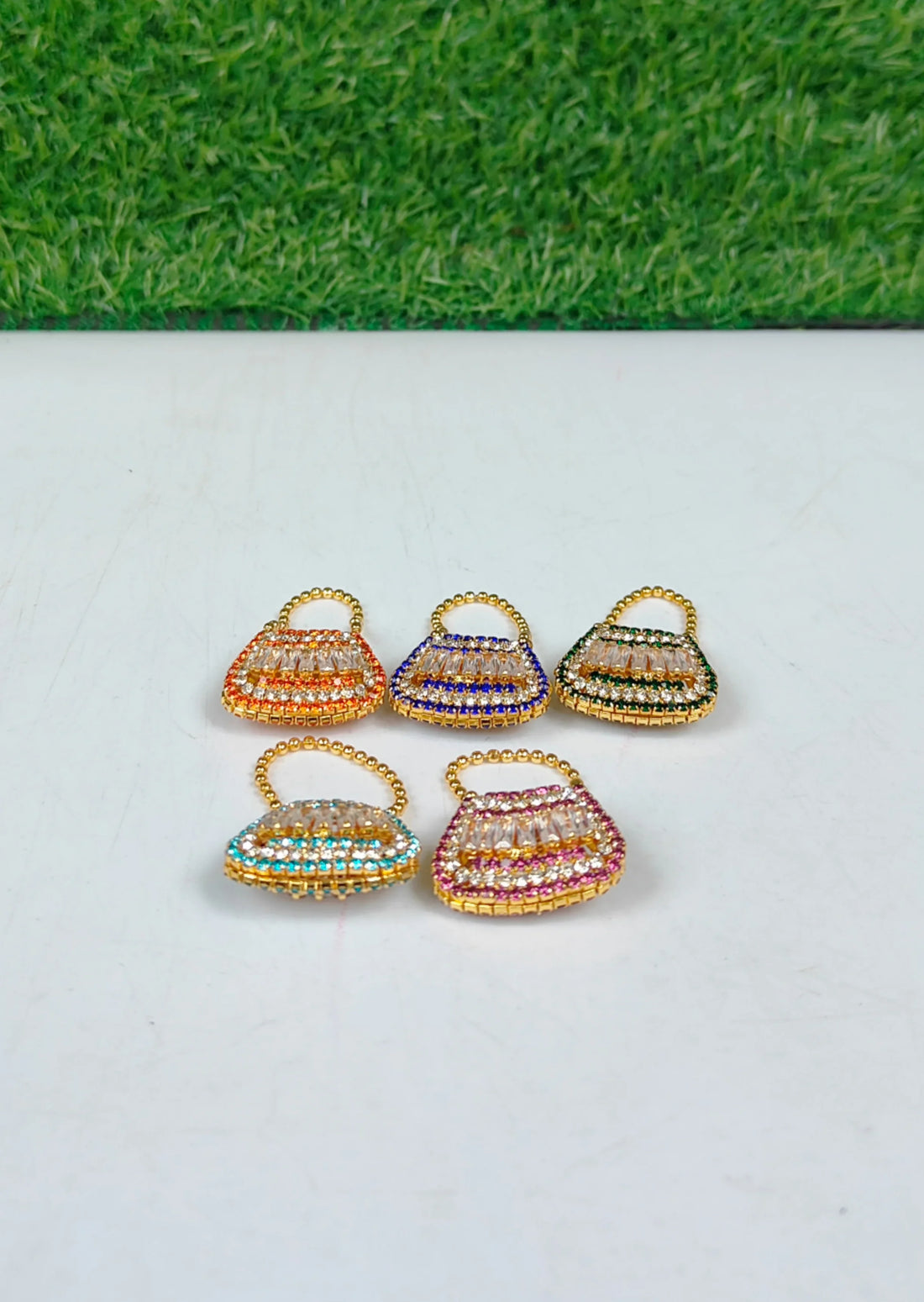 purse for laddu radha rani ji ( random colour)