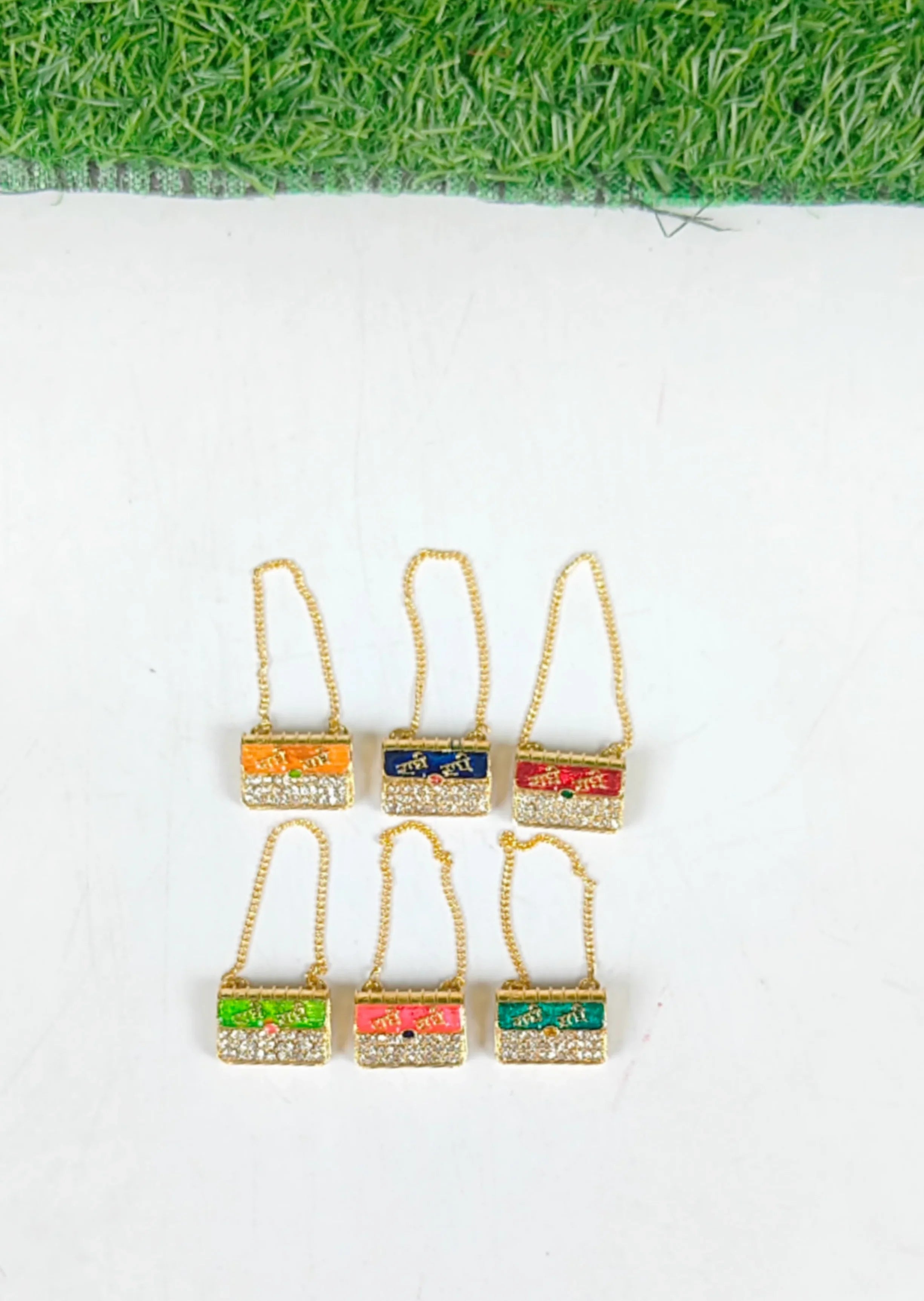 purse for laddu radha rani ji (random colour)