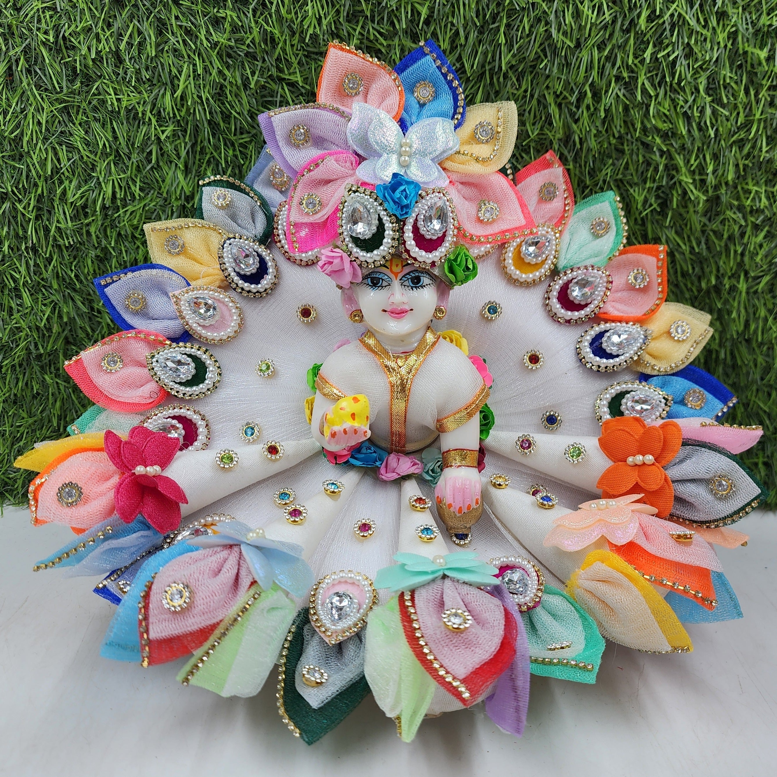 Designer White Cone Laddu Gopal Dress | Fancy Kanha Ji Poshak for Janmashtami, Holi & Diwali | Comfortable Fabric, Size 0-6