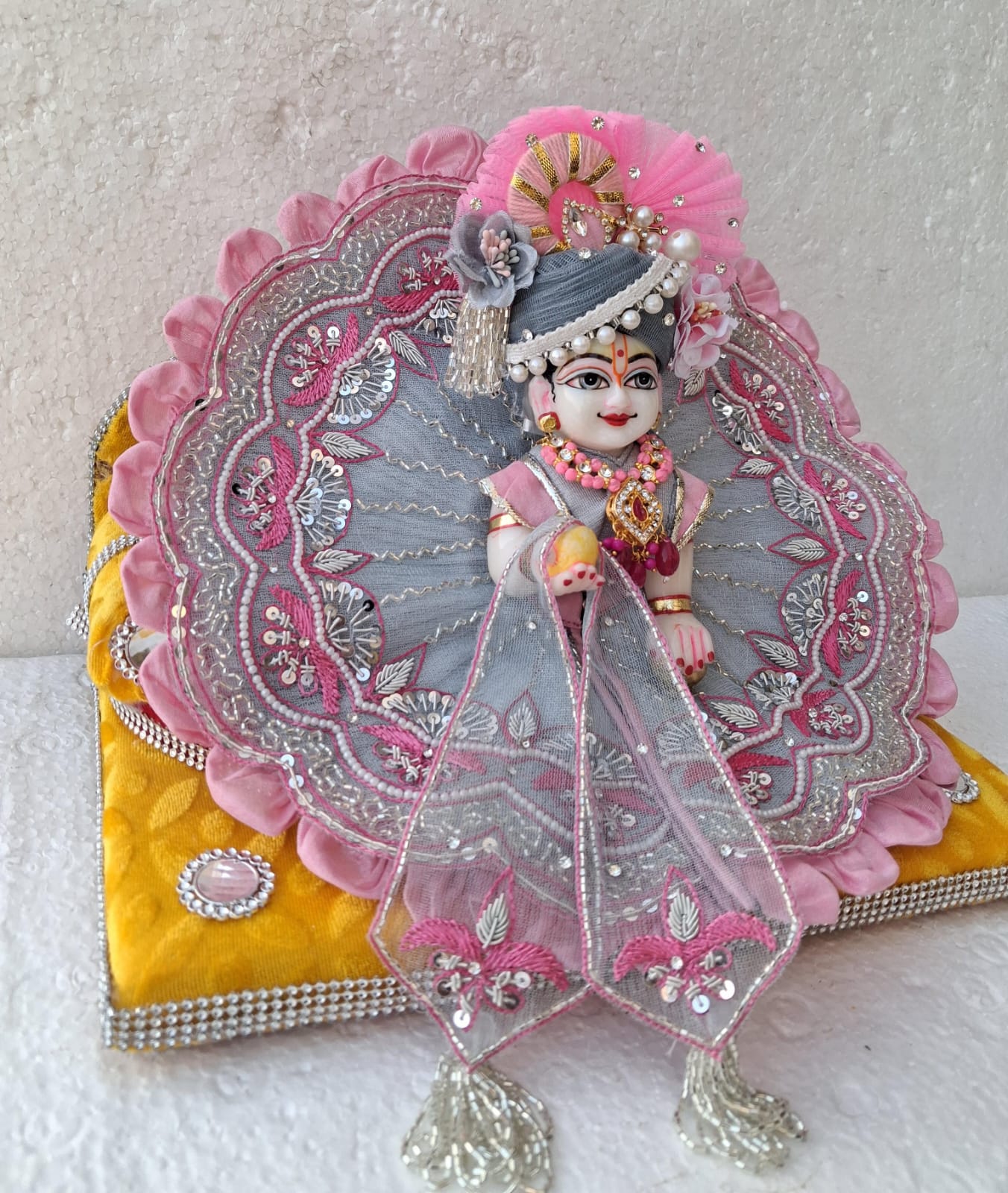 Handmade Grey Designer Laddu Gopal Dress with Pagdi & Patka - Fancy Kanha Ji Poshak for Janmashtami Celebrations (Size 6/7)